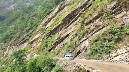 बेनी–जोमसोम सडकखण्ड दैनिक ६ घण्टा बन्द